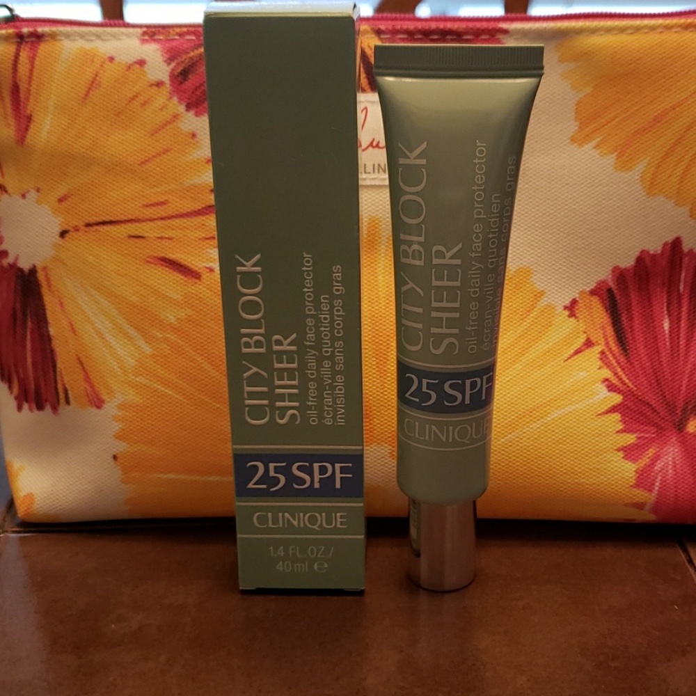 Clinique City Block Sheer 25 SPF